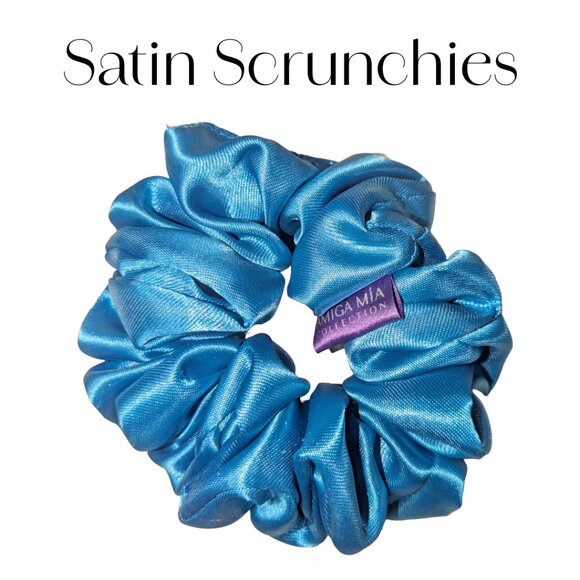 Amiga Mia small blue satin scrunchie hand crafted - Picture 6 of 6